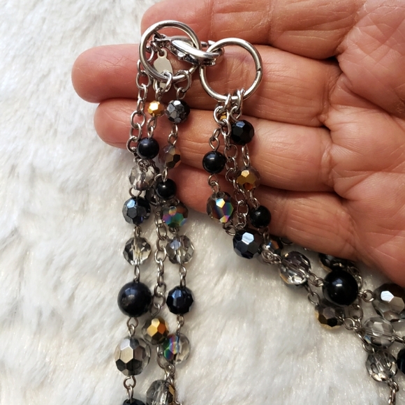 Cookie Lee 3 Strand Black & Clear Bead Necklace Size 8 Inches. - Picture 5 of 13